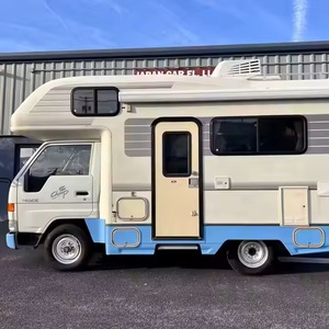 ¡PIDE AHORA! Nueva Autocaravana HiAce 1996 4x4 con Transmisión Manual de 5 Velocidades y Motor Diésel - Product Image 3