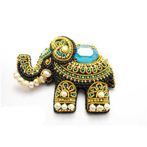 Meilleure qualité nouveau design broches en fil de métal belle mode broche de poisson #007049 badges en gros brodés à bas prix - Product Image 4