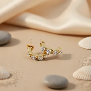 Pendientes de Aro de Platino con Baño de Rodio y Circonita Cúbica para Mujer, Religiosos y Modernos - Product Image 2