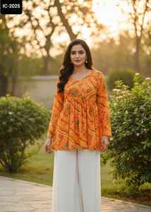 Imprimé indien décontracté et de festival en Georgette pure avec motif fantaisie intérieur Kurta court avec imprimé Bandhani pour un usage régulier - Product Image 5