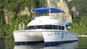 เรือคาตามารัน UBI 950 แบบกำหนดเอง 50 ที่นั่ง เรือแท็กซี่น้ำสุดหรู ตัวถังอลูมิเนียม สำหรับตกปลาและล่องเรือ 8 เมตร - Product Image 6