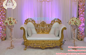 Chaise italienne moderne pour scène de mariage, causeuse de style italien pour scène de mariage, canapé italien pour couple de mariage indien, USA - Product Image 4