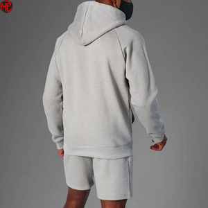 Conjunto de Sudadera Clásica con Pantalones Cortos de Ajuste Cómodo, Perfecto para el Estilo Urbano de Verano, Conjuntos de Sudadera y Pantalones Cortos para Hombre - Product Image 4