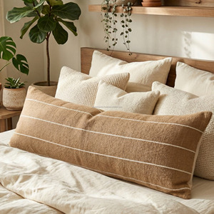 Housse de coussin lombaire tissée à motif chevrons 12x20 sur mesure avec franges latérales bleues pour literie - Product Image 2