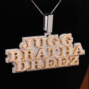 Nouveau pendentif hip-hop luxueux en moissanite VVS, diamant rond taille glacée, plaqué or, pour hommes, en argent sterling 925 - Product Image 1