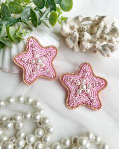 Porte-clés élégant en perles, broderie à la main, magnifique motif en perles, à utiliser pour la voiture et comme breloque pour sac, fabriqué à la main en Inde. - Product Image 3