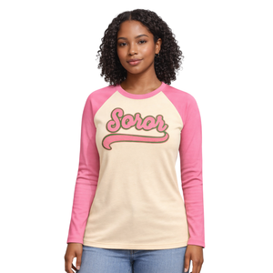Camiseta de Manga Larga Raglan de Sororidad Ivory, Camiseta Rosa y Verde para Mujeres de Sororidad Griega, Ropa Casual Elegante para Hermandad Universitaria - Product Image 1
