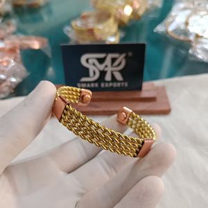 Brazalete de Cobre Trenzado Resistente, Ajustable, Abierto, Artesanal, Ligero, de Dos Tonos, para Hombre y Mujer - Product Image 4