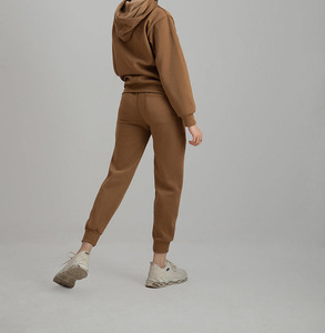 Tenues streetwear respirantes 2 pièces pour femmes : sweat-shirt à col montant et fermeture éclair à manches longues et ensemble jogging - Product Image 5