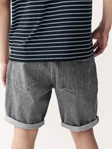 Pantalones cortos ligeros de mezclilla de algodón de verano para hombres OEM Cómodo ajuste Casual Streetwear Look Pantalones cortos de mezclilla de moda de alta calidad - Product Image 4