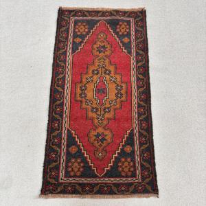 1.8x3.4 ft Rug, Turkish Vintage Small Rug, <b>Red</b> <b>Wool</b> Rug - Product Image 1