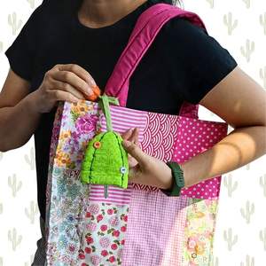 Adorable Housse de Clé Ronde en Coton Doux, Accessoire en Tissu Léger et Durable pour Organiser et Protéger Vos Clés avec une Touche Amusante - Product Image 2