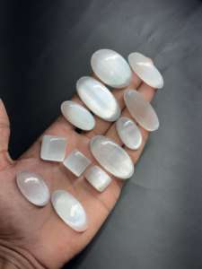 Cabochon de sélénite naturelle de qualité AAA pierre précieuse de jaspe vert en vrac de haute qualité pour mélange de bijoux taille libre - Product Image 3