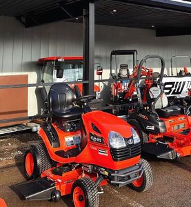 Cortadora de Césped Kubota GR2100 4x4, Mini Tractor de Jardín Kubota - Product Image 1