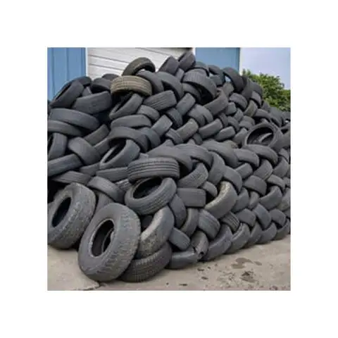 Pneus solides de pneus de camion de haute qualité en gros