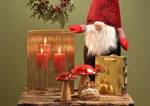 Elegant Gold Wire Lantern Tea Light <b>Holder</b> Artistic Home Decor Accent Candle Sconce - Product Image 3