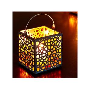 Portavelas de inspiración victoriana duraderos con artesanía de metal de primera calidad e ideales para bodas y eventos - Product Image 1