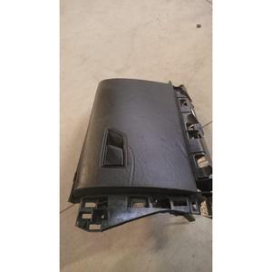 กล่องเก็บของในรถมาเซราติ เลวานเต้ ซีรีส์ (16>) รุ่น 670043149 M156E - Product Image 3