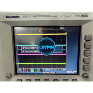 Oscilloscope numérique à phosphore Tektronix TDS3014B d'occasion, 4 canaux, 100 MHz, 1,25 GS/s, résolution 12 bits, unité unique disponible - Product Image 4