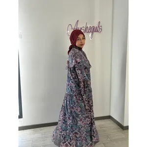 Robe élégante en mousseline de soie coupe trapèze avec imprimé floral, manches à volants et col mandarin - Product Image 2