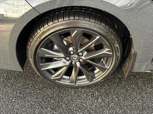 โตโยต้า โคโรลล่า SE 2.0L ปี 2025 รถเก๋งมือสอง เกียร์ออโต้ พวงมาลัยขวา พร้อมกล้องมองหลัง เบาะหนัง ภายในสีเข้ม ขาย - Product Image 6