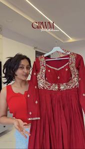 ชุดราตรีงานออกแบบสำหรับงานปาร์ตี้ คอลเลคชั่นชุดเดรสสำหรับผู้หญิง ไซส์พลัส ชุดเจ้าสาวสำหรับส่งออกจากอินเดีย - Product Image 3