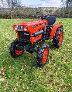 Tractor Diésel Compacto Kubota B700 Original, Máquina Agrícola de Alto Rendimiento, Bajo Número de Horas, Listo para Exportar - Product Image 5