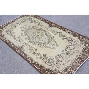 Tapis Vintage en Laine Beige Marron Patchwork Design Fait Main Rectangulaire Latex Soutenu pour Salon ou Chambre Taille 3.7X6.9 ft - Product Image 2