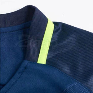 Uniforme de fútbol Premium personalizado de alta calidad, conjunto corto de Jersey, nuevo estilo, equipo, nombre superior, impresión, servicio OEM para entrenamiento de adultos - Product Image 3