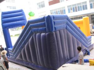 Château gonflable à thème ananas pour la location de fêtes pour enfants - Product Image 4