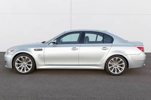 BMW M5 2007 USADO, Volante a la Izquierda/Derecha - Product Image 4