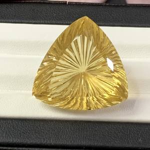 ลูกแพร์ตัดเหลี่ยมเพชรพลอยควอตซ์ธรรมชาติที่สวยงามเอฟเฟกต์การเปลี่ยนสี - Product Image 5