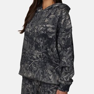 เสื้อฮู้ดลำลองลายพรางสีเทาสำหรับผู้หญิง รุ่นใหม่ล่าสุด พร้อมโลโก้สั่งทำพิเศษ สไตล์วินเทจ ดีไซน์เนอร์ เสื้อคลุมมีเชือกผูก แนวสตรีทแวร์ คอฮู้ด สำหรับฤดูหนาว - Product Image 6