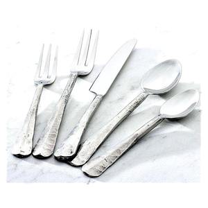 Suministros al por mayor, directo de fábrica, diseño de lujo personalizado, cubiertos de acero inoxidable, juego de cubiertos de Metal para el hogar para uso diario en la cena - Product Image 3