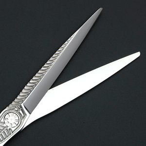 Ciseaux de coiffeur de haute qualité sur mesure manche en céramique meilleur outil de coiffure fournitures de Salon finition polonaise tranchante - Product Image 4