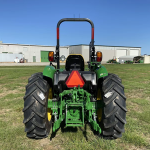 Tractor Johnn Deerre 5075E con componentes de motor central El mejor precio al por mayor y opciones disponibles para la venta - Product Image 2