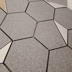 กระเบื้องโมเสคเซรามิก PVD เคลือบเงาสำหรับห้องนั่งเล่นห้องน้ำสีเงิน Tiles73mm ผ่านการรับรองจากนักออกแบบ - Product Image 5