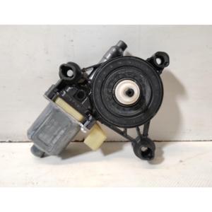 MOTORE ELETTRICO PER FINESTRINO POSTERIORE DESTRO VOLKSWAGEN Serie Tiguan 5Q0959802A (16>) - Product Image 1