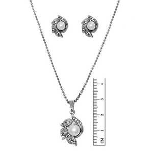Regina Fashion <b>Jewelry</b> <b>Set</b> Austrian Stone and <b>Pearl</b> Silver Plated Pendant 1201113 - Product Image 1