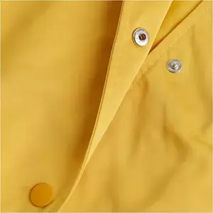 Veste universitaire grande taille pour femmes, design personnalisé, écologique, imperméable, respirante, satinée, teinte, vêtements de haute qualité en gros - Product Image 3