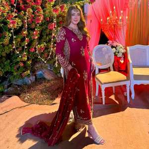 Traje shalwar de color rojo más vendido en tela de seda con trabajo de bordado en mujeres indias para bodas y fiestas - Product Image 3