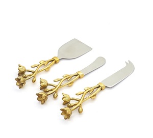 Cuchillo de queso con mango de hojas de latón de diseño único, juego de herramientas de queso de acero inoxidable para uso en la cocina del hogar - Product Image 2