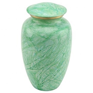 Urna Funeraria de Latón Macizo Estilo Americano, Color Rosa Clásico, Hecha a Mano para Cenizas Humanas Adultas por Axiom Home Accents - Product Image 6