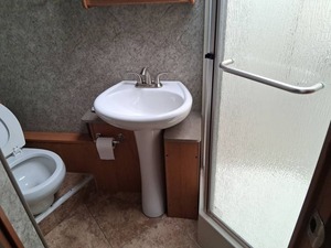 SUPPLIER OF Used 2015 Fleet woo od South wind 34A - Product Image 6