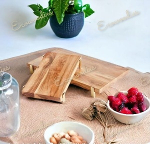 Plato de servicio elevado de madera de bambú seguro para alimentos para Antipasti Tapas Entrantes y postres Pedestal de madera Bandeja de servicio Soporte de alimentos - Product Image 1