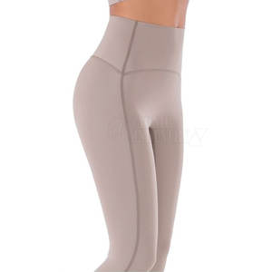 Ensemble de yoga pour femmes, nouveau design personnalisé, devant uni, séchage rapide, respirant, de haute qualité, écologique, ensemble 2 pièces, prix de gros bon marché - Product Image 6