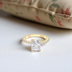 Bague intemporelle en E-F/VVS-VS de 3.42 carats (centre 3.00CT) avec diamants taille ronde et rayonnante fabriquée en argent sterling 925 unisexe - Product Image 3