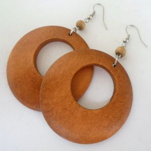 Fashion Handmade Heart Shaped Bohemia Holiday Wooden <b>Earrings</b> Beach Wooden <b>Red</b> Beauty Heart <b>Earrings</b> at Low Price Low MOQ - Product Image 2