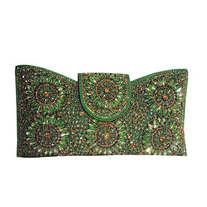 Pochette de créateur faite à la main avec broderie perlée en pierre de cristal pour soirées nuptiales et événements Ele - Product Image 1