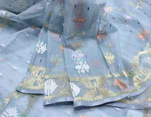 Magnifique Deshi Dhakai Jamdani Sharee Qualité Export pour Femme JAMDANI TISSU Bleu VERT Doré Bleu Ciel du Bangladesh - Product Image 1